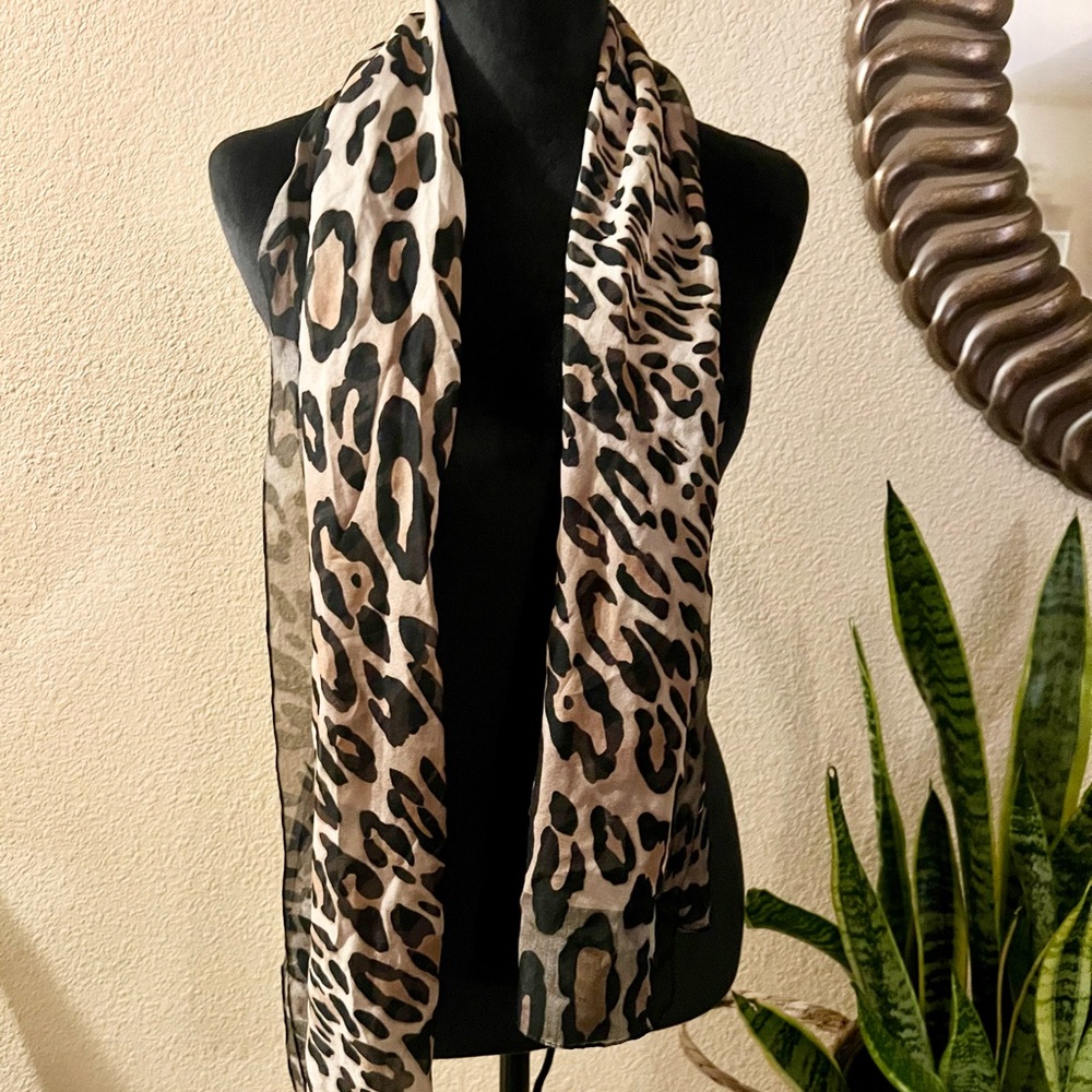 Elegant Animal Print Scarf